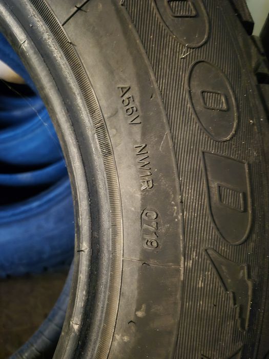 Продам шины Goodyear Ultra Grip 600