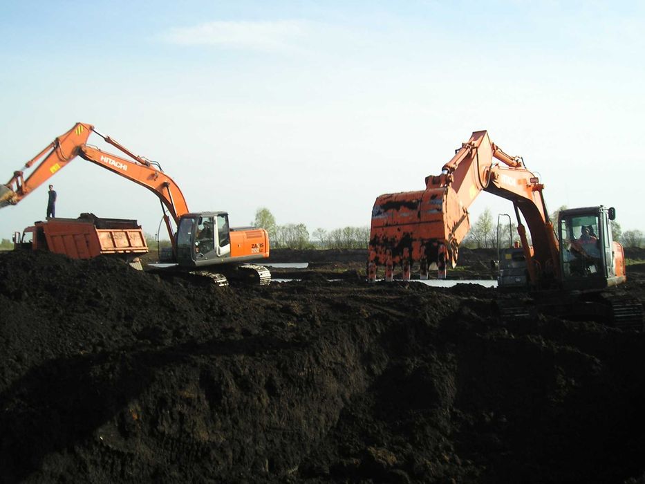 Чернозем ПОЧВА плодородна без добавени компоненти