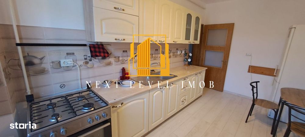 Apartament 4 camere decomandat Craiovei