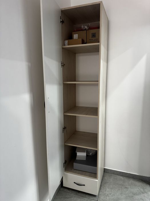 Шкаф для офиса, салона