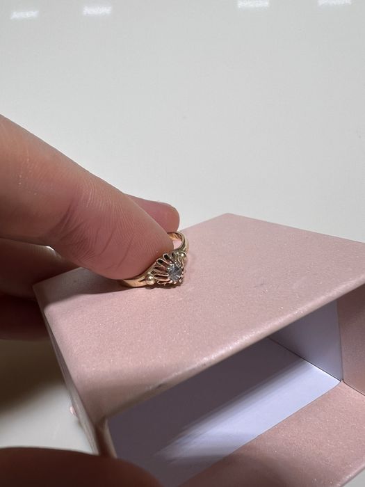 Inel de colectie cu diamant