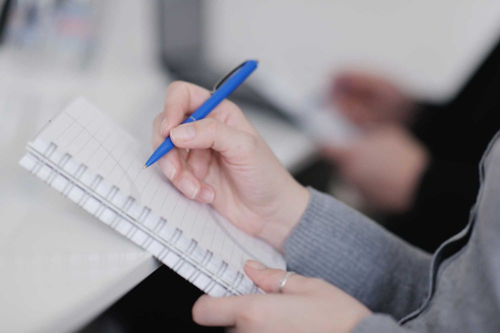 Business English lessons by Native speakers from Australia!