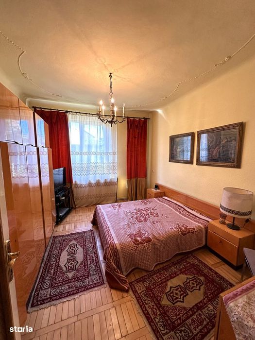 Apartament 3 camere | 72,5 mp | Etaj 1 | Garaj+Pivnita | P-ta 16 Febru — fotografia 3