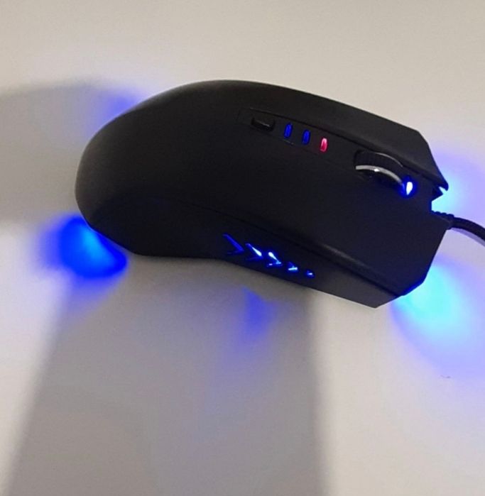 Mouse Gaming cu fir