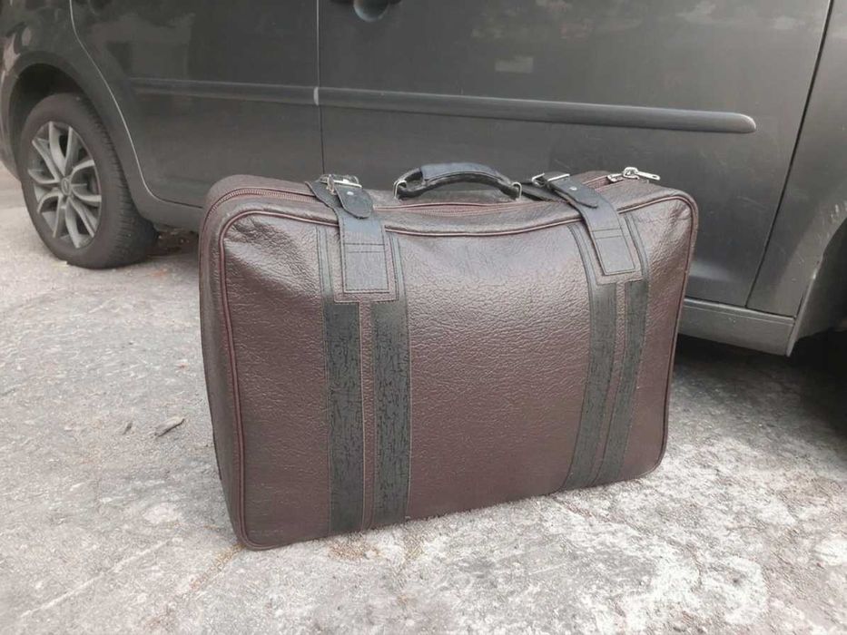 Винтидж куфар 10€  Винтидж сак 10€
