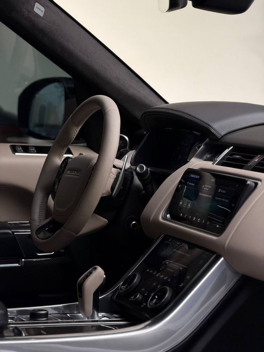 Range Rover Sport SVR