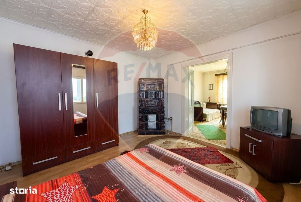 Casă cu 3 camere de vânzare pe str. Fabricii