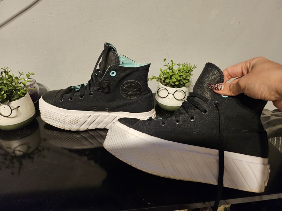 Дамски обувки Karl Lagerfeld, Converse, Steve Madden, Hugo, S.Oliver