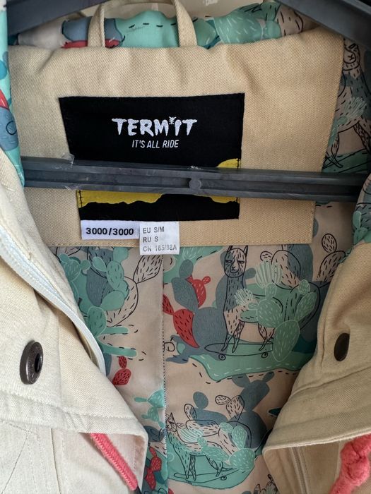 Продам тренч в отличном состоянии