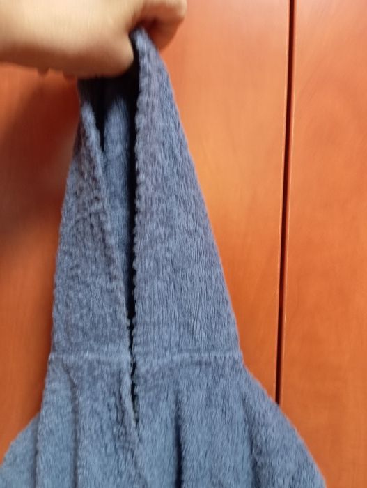 Halat baie cu glugă.