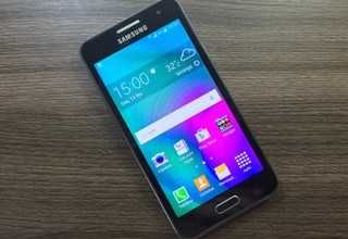 Vand telefon samsung A3