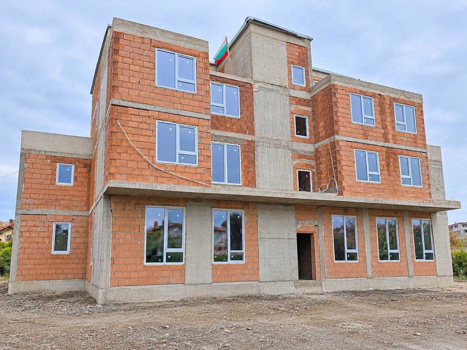 Продава се Тристаен апартамент в София, Надежда 3 - 99 кв.м за 2091 €/кв.м - Снимка #3