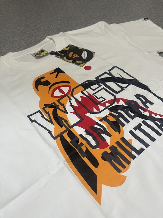 Футболки и шорты  Bape/Бэйп