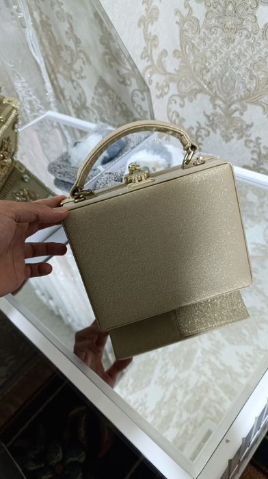 Келинлик сумка сотилади янги