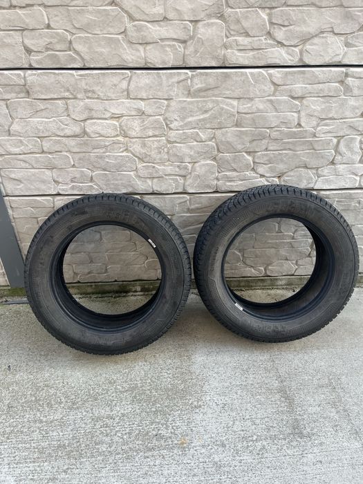 Гуми 215 60 17 Клебер