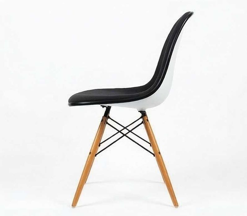 Vitra Eames DSW Стол — ОРИГИНАЛ, Тъмно Сива Тапицерия, Кленови Крака