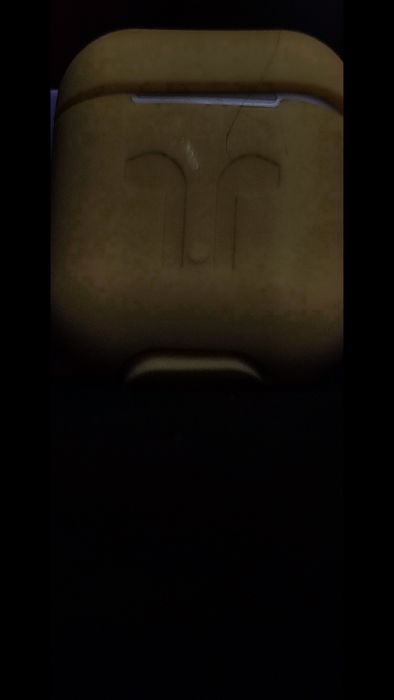 Наушники airbods