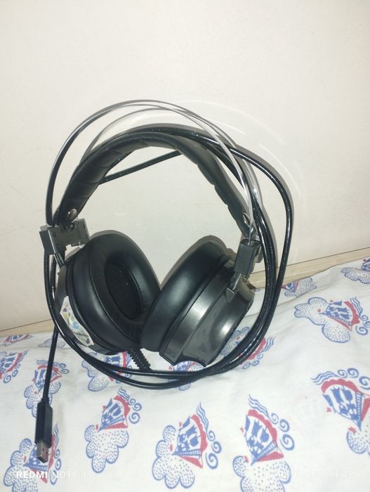 Naushniklar 2 ta hoco & hoco