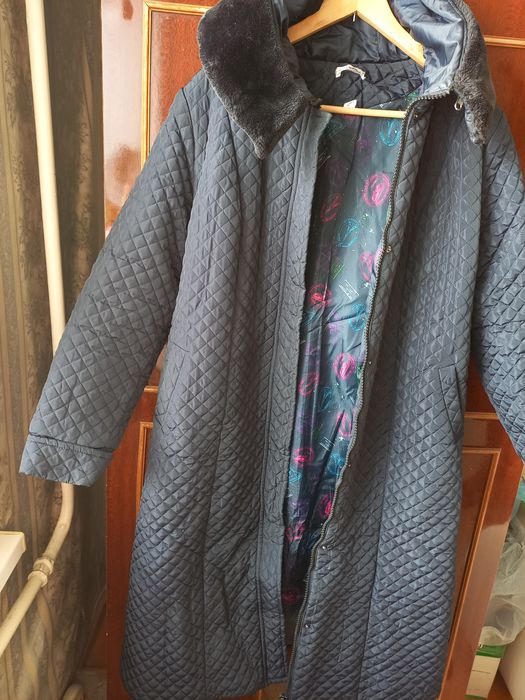 Продам зимнее, женское пальто