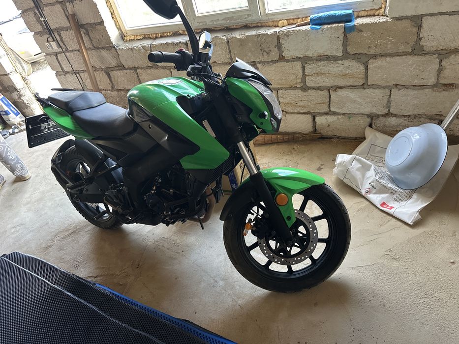 Продам мотоцикл Riser Flash 250 кубов
