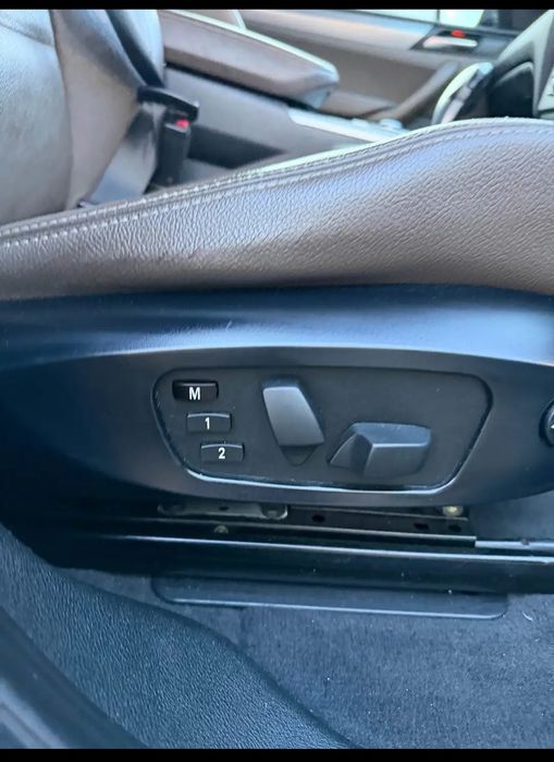Dezmembrez BMW X3 Mpachet 2011