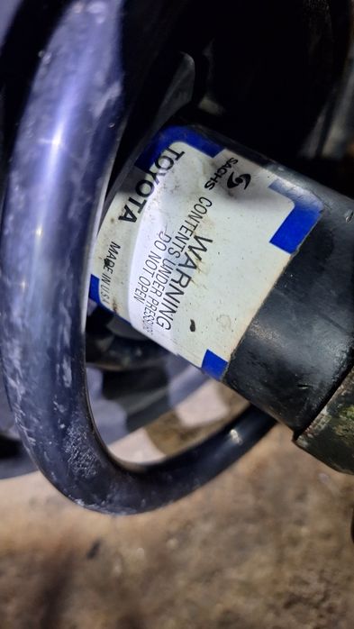 Амортизаторы камри 30 35