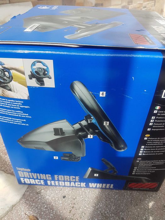 Vand volan jocuri P.C. si Play Station nou