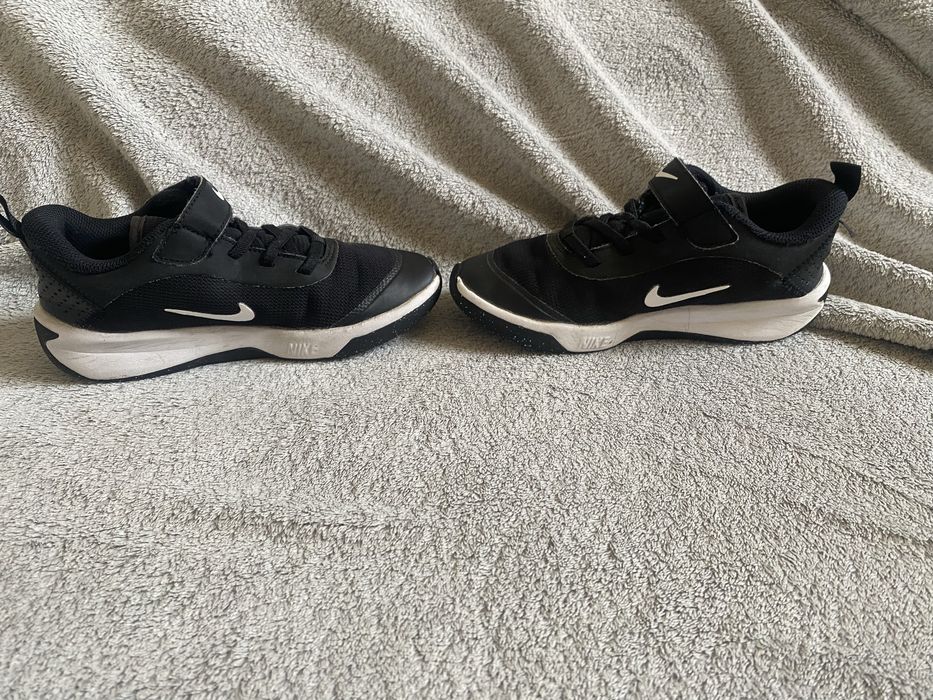 Pantofi sport Nike  nr:31.5.