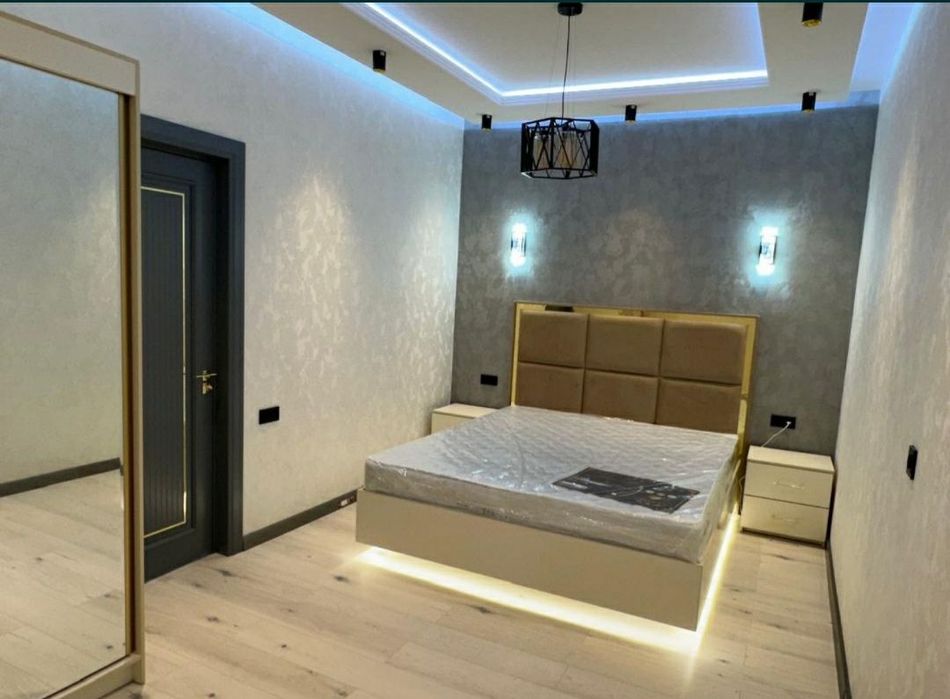 Мирзо Улуғбек туманида метро яқинида ижара квартира. 7 дақиқа пиёда.