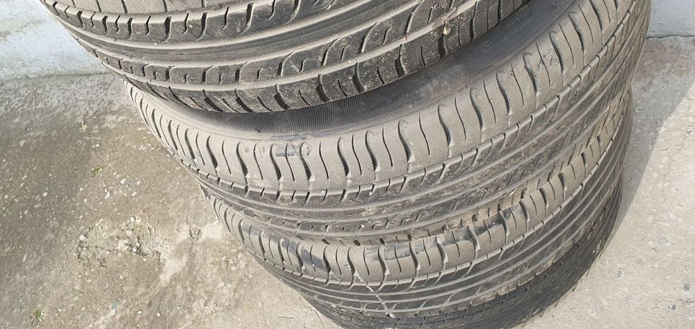 Шины летние 205/55/16 triangle