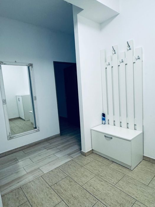 de inchiriat 3 camere ared uta