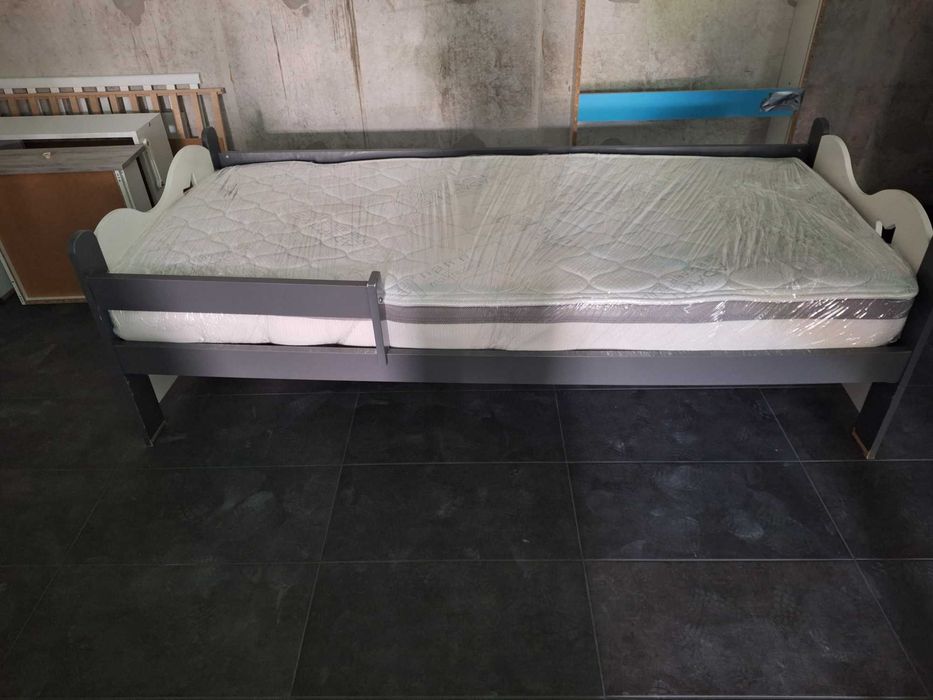 Топ оферта -Детско легло с матрак Нани