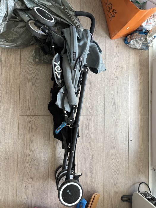 Carucior de calatorie