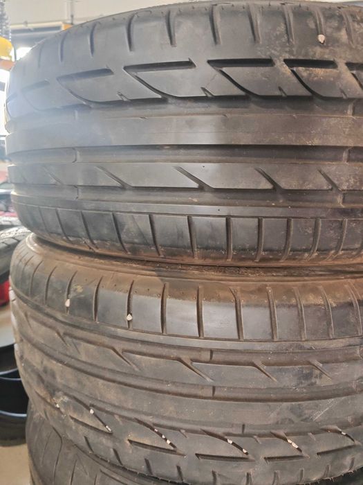 2бр. летни гуми 225/45/19 Bridgestone