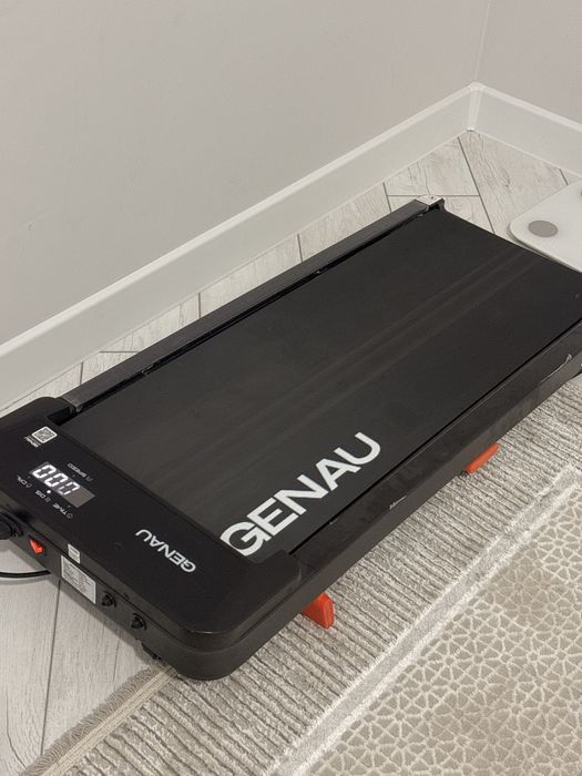 Беговая дорожка Genau