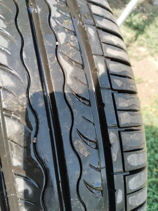 Продам от Киа оригинал почти новый