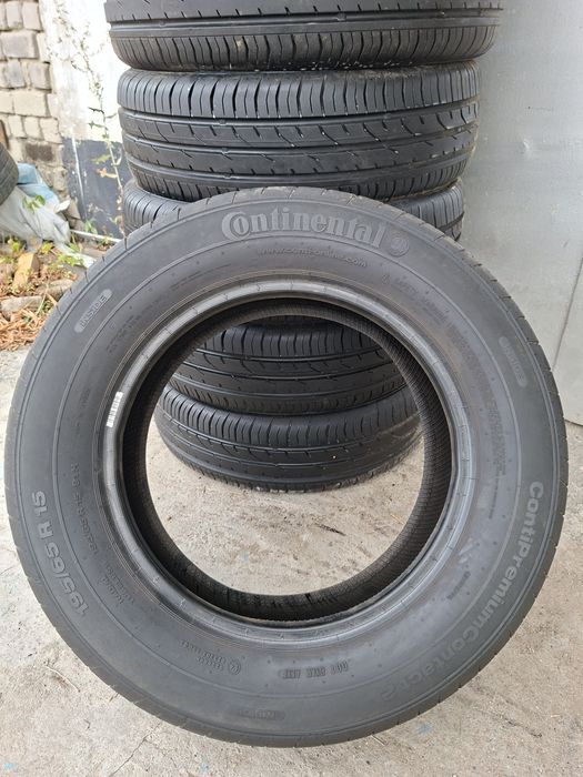 Продам шины. 195/65/15 континенталь.