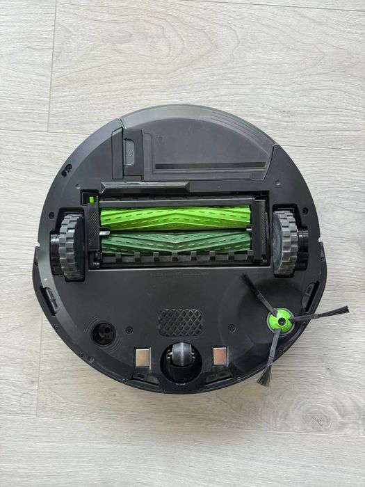 Робот прахосмукачка с моп - iRobot Roomba Combo i5