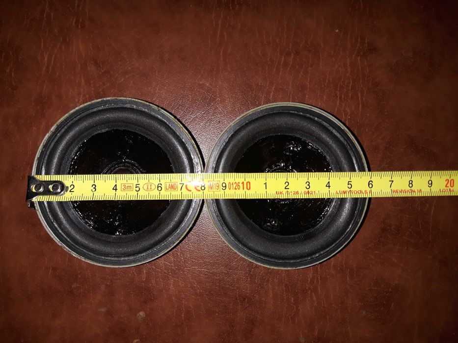 difuzoare medii 8cm (8ohmi)