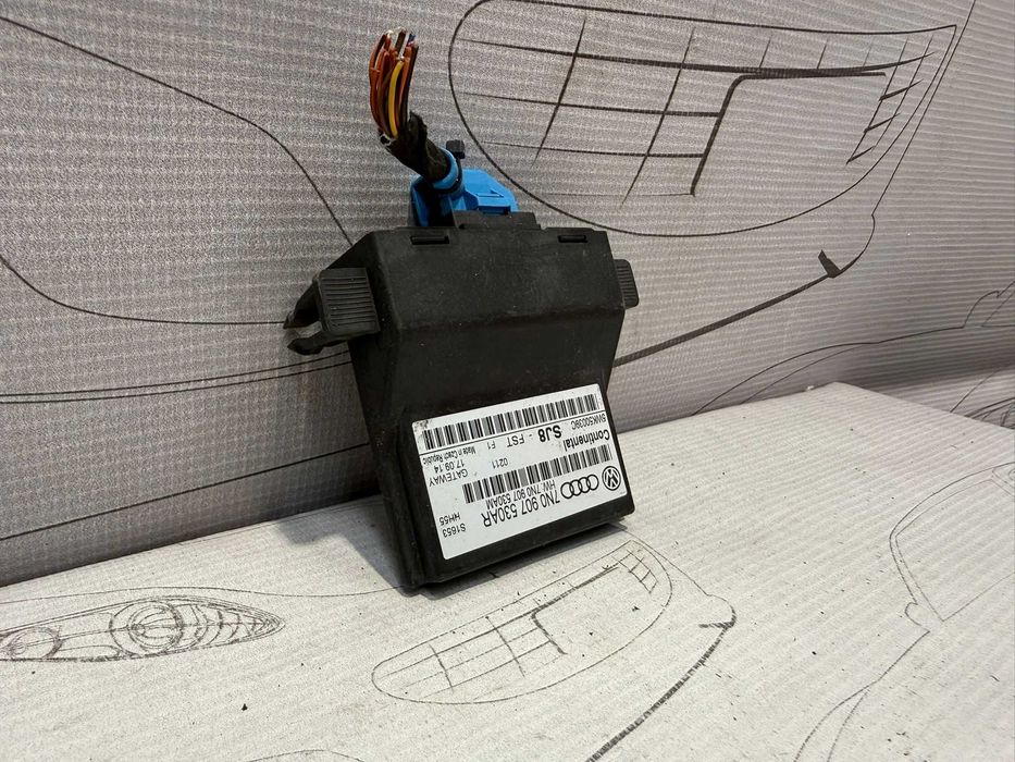 Interfață CAN Gateway / Unitate control rețea Volkswagen Passat B7 7N0907530AR 2014 / [2011-2014] / (5C3)