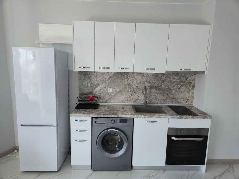 Дава се под наем Двустаен апартамент в София, Студентски град - 80 кв.м за 700 € - Снимка #2