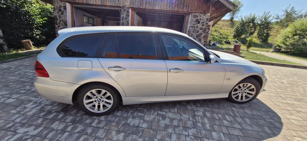 Bmw seria 3. 2007.