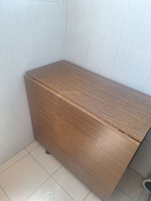 Продается Стол раздвижной