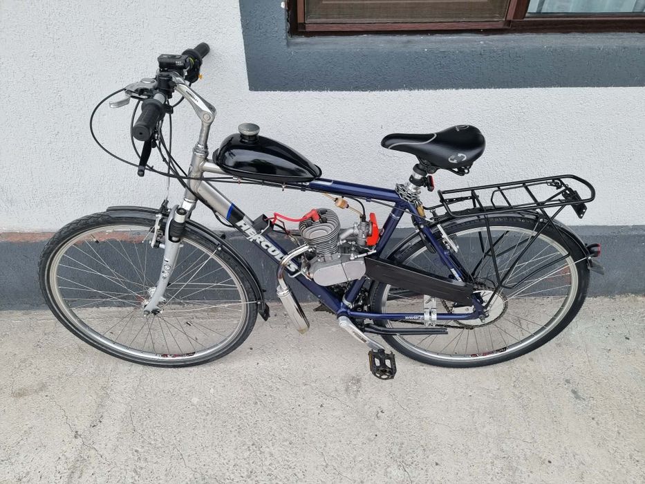 Bicicleta cu motor