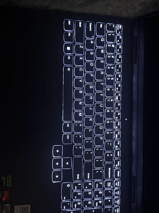 Lenovo IdeaPad 16 (Ryzen 5 6600H, 16GB DDR5, RTX 3050)