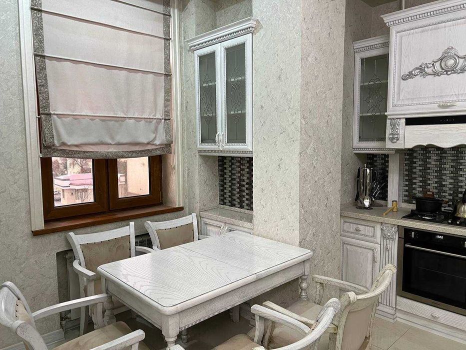 Тараса Шевченко 3комнат 105кв СДАМ Айбек метро Гастро Чехова ДЛЯ СЕМЬИ