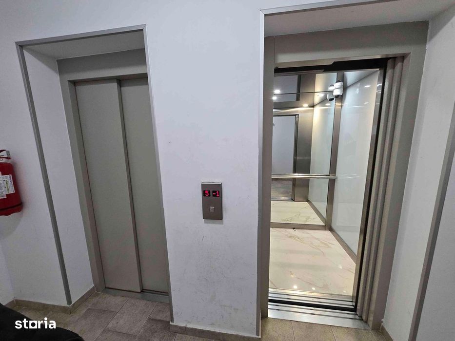 Nou 2 camere decomandate Rotar Park2 lângă McDonald Militari sector 6