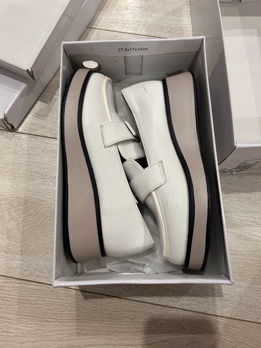 Обувь для девочек 5 пар б/у