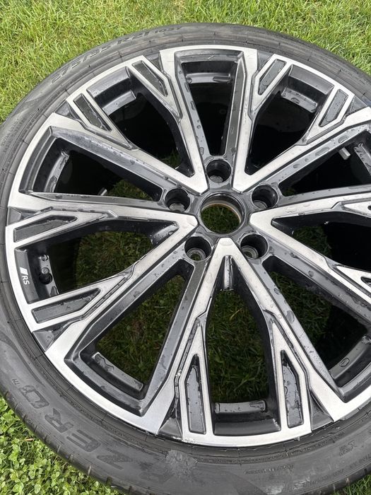 2 Jante 21'' originala Audi A6 S6 RS6 E-Tron 245 40 21 100y pirelli P zero