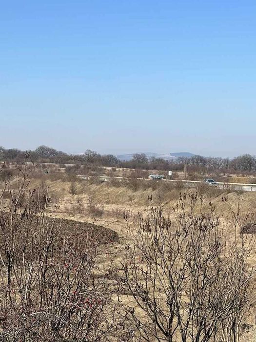 Парцел с лице на път - гр.София